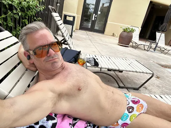 OnlyFans account  fillerdoc avatar 1