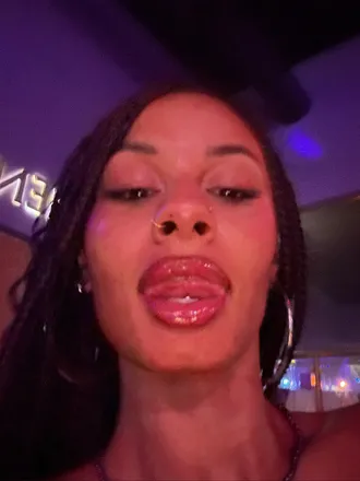 OnlyFans account  goddesssadex header 2