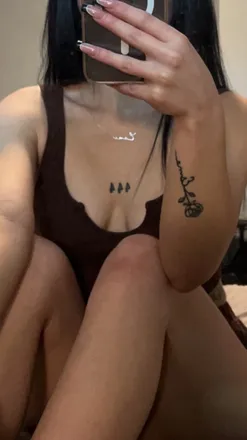 OnlyFans cuenta theone_444you header 2