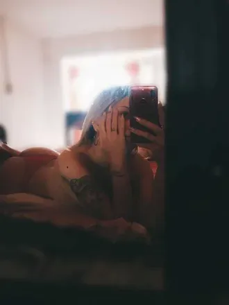 OnlyFans account  camime header 2