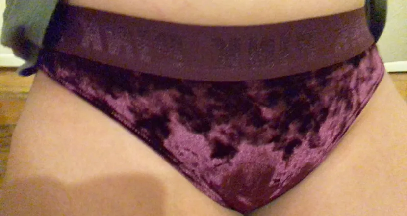 OnlyFans cuenta noemilove1234 header 2