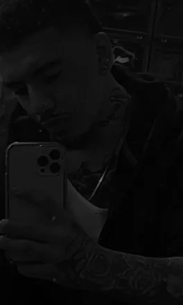OnlyFans cuenta uri_theplug header 2