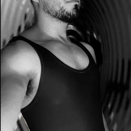 OnlyFans cuenta guymxxx header 2