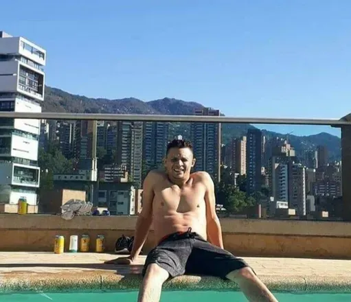 OnlyFans cuenta elfelohot header 2