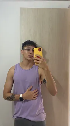 OnlyFans cuenta kevhenao avatar 1