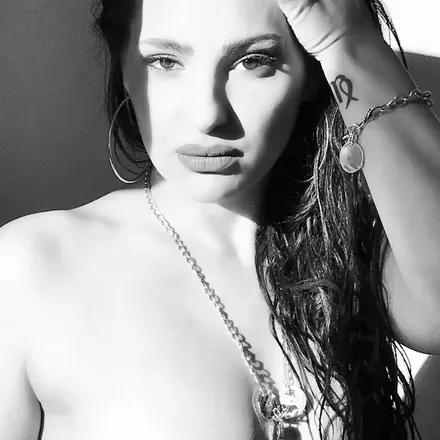 OnlyFans cuenta ggeenuh avatar 1