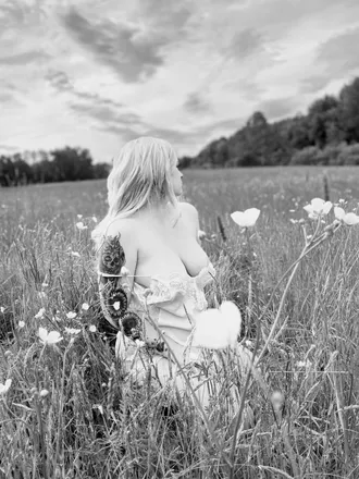 OnlyFans cuenta lacey_knox header 2