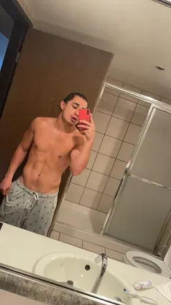 OnlyFans cuenta lontom avatar 1