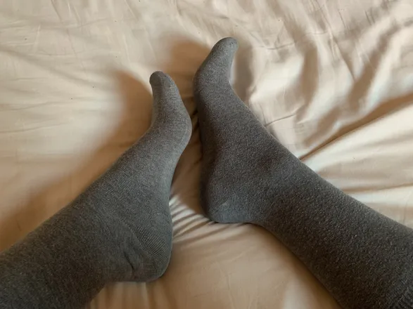 OnlyFans cuenta feetfirst_1 header 2