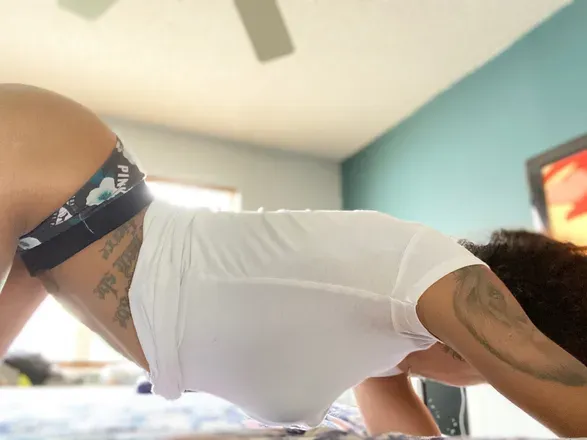 OnlyFans cuenta loveag header 2