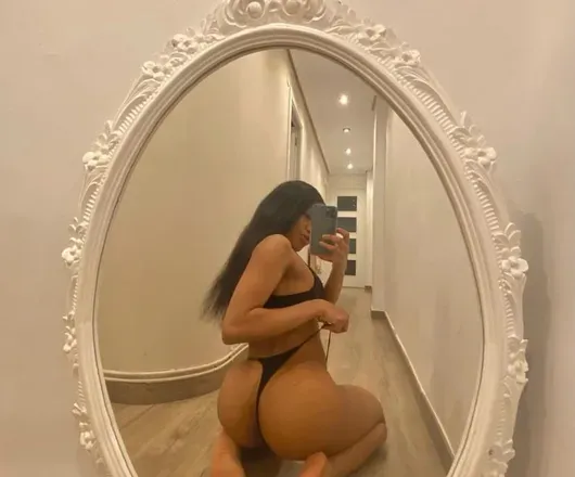 OnlyFans account  mulata_anita_domi avatar 1