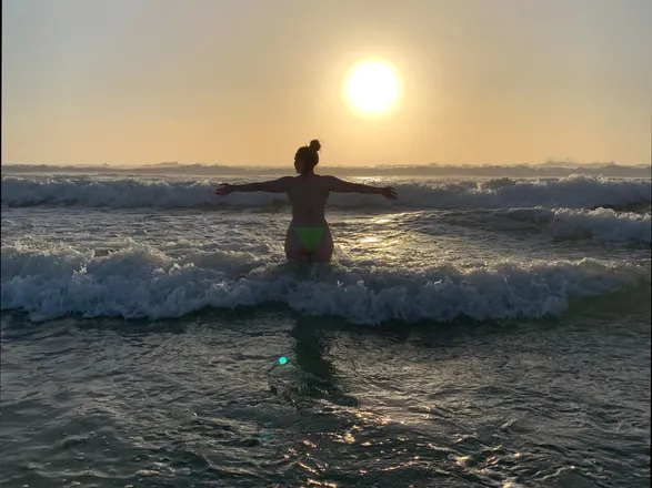 OnlyFans cuenta honey.beetle header 2