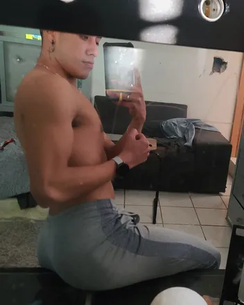 OnlyFans cuenta eliodgrande18 header 2