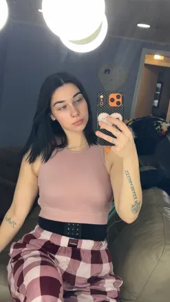 OnlyFans cuenta peachyraygoddess avatar 1