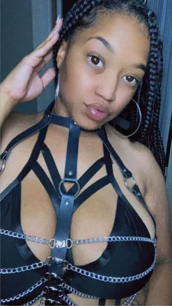 OnlyFans cuenta emoniebabyy header 2