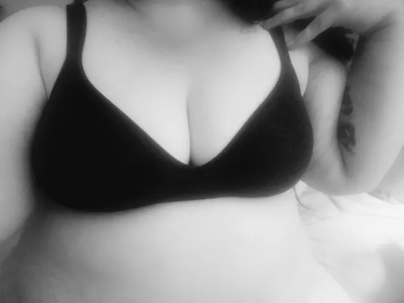 OnlyFans cuenta loveleebbw42 header 2