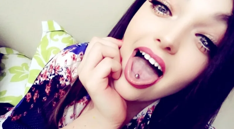 OnlyFans cuenta delilahmidnight header 2