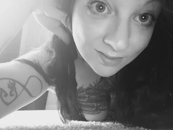 OnlyFans cuenta r.e.d.phoenix header 2