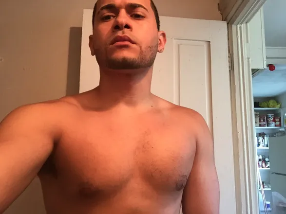 OnlyFans account  king_papi_8 header 2