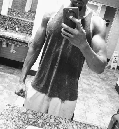 OnlyFans cuenta kingmeat15 avatar 1