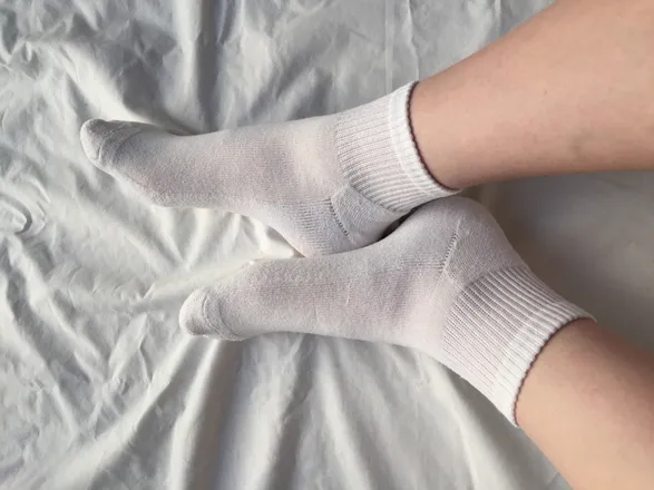 OnlyFans account  beautybarefootphoto header 2