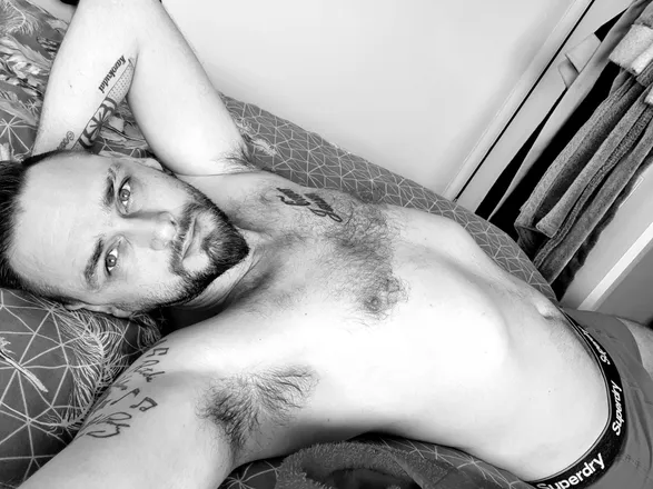 OnlyFans cuenta hbkhust header 2