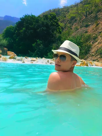 OnlyFans cuenta angeltrejoviedo header 2