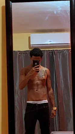 OnlyFans account  mdmchollo header 2