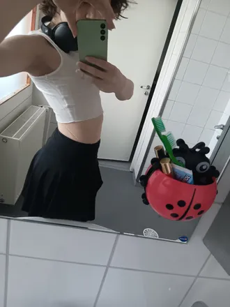 OnlyFans cuenta enewald header 2