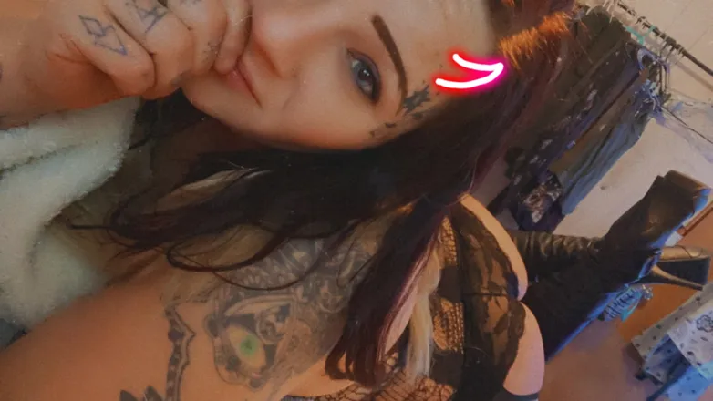 OnlyFans cuenta qtwabootie header 2