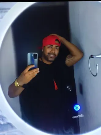 OnlyFans cuenta romeo13809 avatar 1