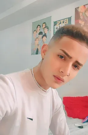 OnlyFans cuenta carlitos23_19 avatar 1