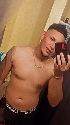 OnlyFans account  caramelobarber avatar 1