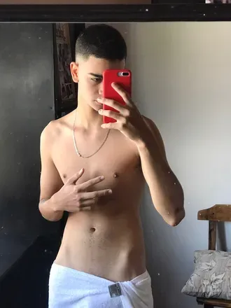 OnlyFans cuenta alejoc0 avatar 1