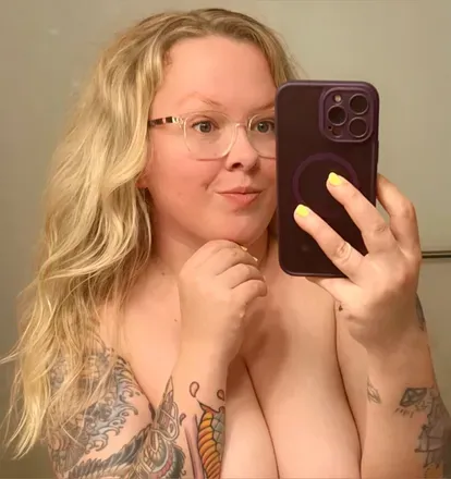 OnlyFans account  cassiusgraye avatar 1
