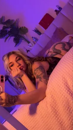 OnlyFans cuenta chloe.tease header 2