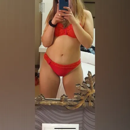 OnlyFans cuenta lilliland header 2