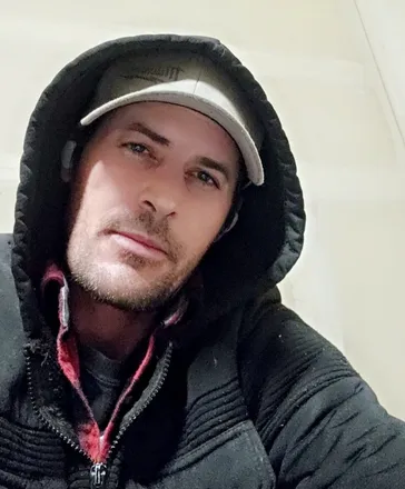OnlyFans cuenta pricerace header 2