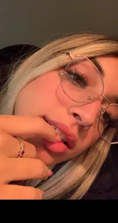 OnlyFans cuenta mouraa avatar 1
