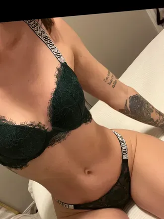 OnlyFans cuenta emerye avatar 1