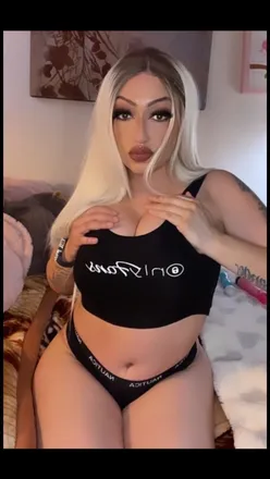 OnlyFans cuenta kittyesme header 2