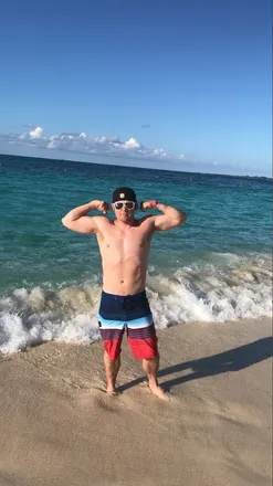 OnlyFans account  hungstar header 2