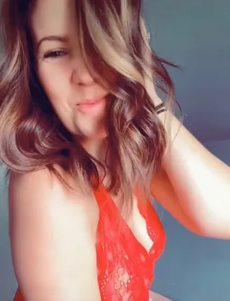 OnlyFans cuenta peachesbejuicy avatar 1