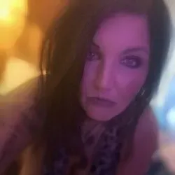 OnlyFans cuenta sexymilf1023 avatar 1