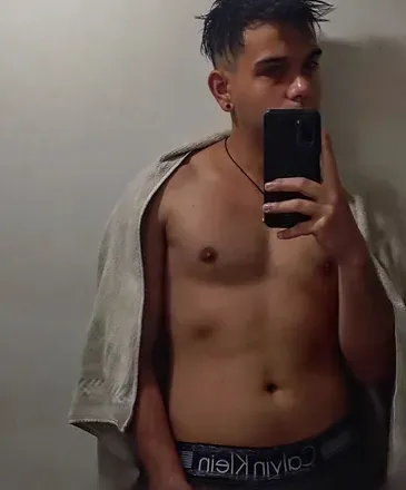 OnlyFans cuenta carlos.lr9 avatar 1