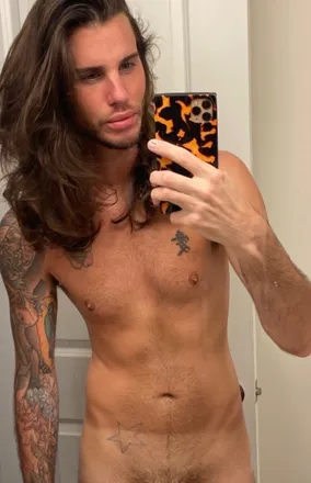 OnlyFans account  drewwmartin1601 header 2