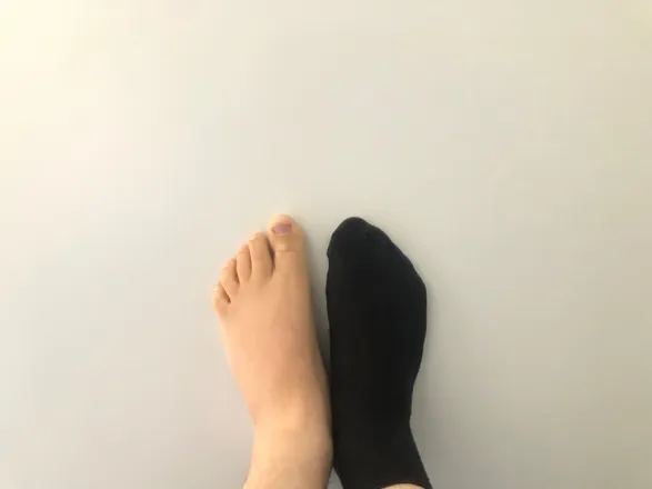 OnlyFans cuenta flirtyfeet18 header 2