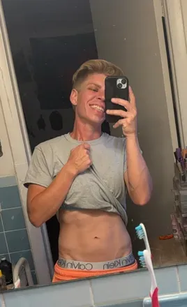 OnlyFans of holly691