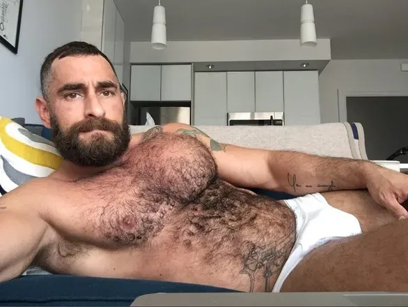OnlyFans account  thebearnakedchef header 2