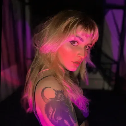 OnlyFans cuenta playthey avatar 1